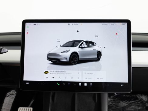 Used 2022 Tesla Model Y Performance AWD/4WD image 38