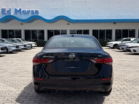 Used 2024 Nissan Sentra SV FWD image 10