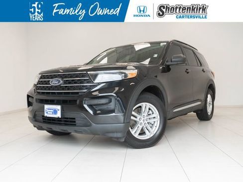 Used 2022 Ford Explorer XLT w/ Class IV Trailer Tow Package AWD/4WD image 1