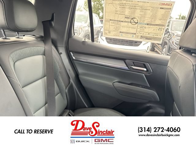 New 2027 GMC Terrain AT4 w/ Technology Package II AWD/4WD image 15