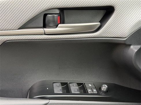 New 2026 Toyota Camry SE image 21