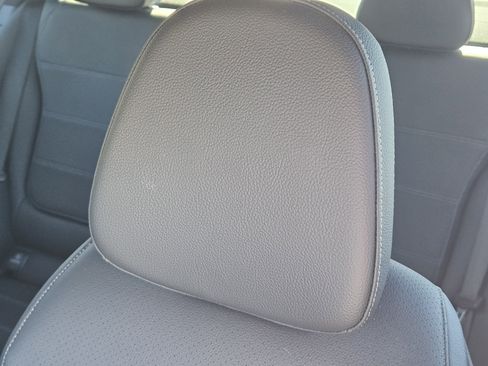 Used 2023 Mercedes-Benz C 300 Sedan image 16