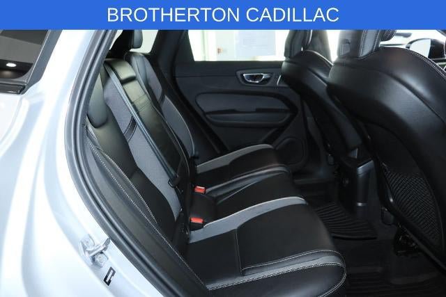 Used 2021 Volvo XC60 T8 R-Design w/ Advanced Package AWD/4WD image 32