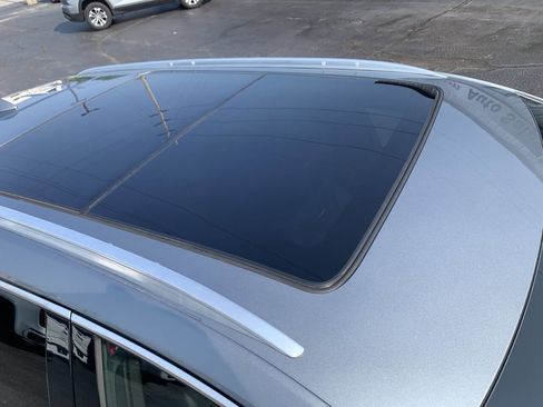 Used 2024 Cadillac XT5 Premium Luxury image 11