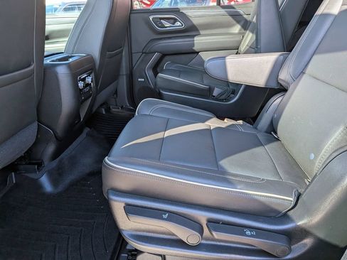 Used 2021 GMC Yukon SLT w/ SLT Premium Package AWD/4WD image 22