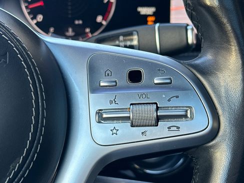 Used 2018 Mercedes-Benz S 450 Sedan image 33