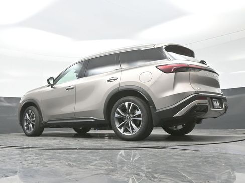 Used 2023 INFINITI QX60 Luxe w/ Cargo Package AWD/4WD image 42