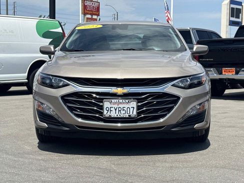 Used 2023 Chevrolet Malibu LT FWD image 2