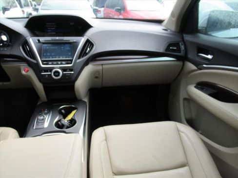 Used 2020 Acura MDX FWD image 14