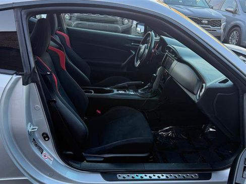 Used 2013 Scion FR-S image 10