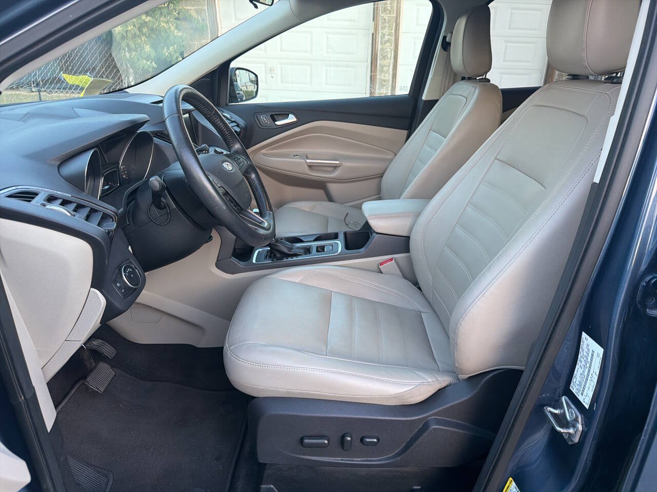 Used 2018 Ford Escape SEL FWD image 8