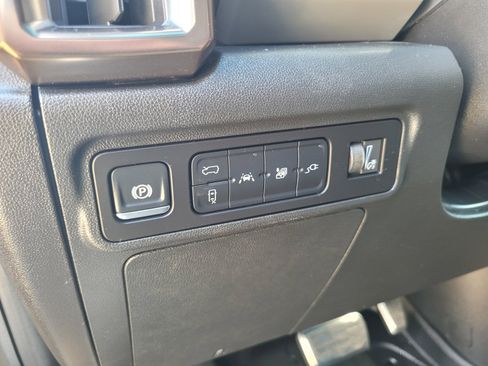 Used 2025 GMC Hummer EV 3X w/ LPO, Illumination Package AWD/4WD image 15