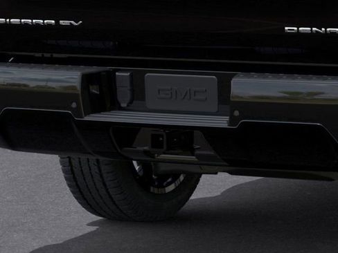 New 2025 GMC Sierra EV Denali image 14