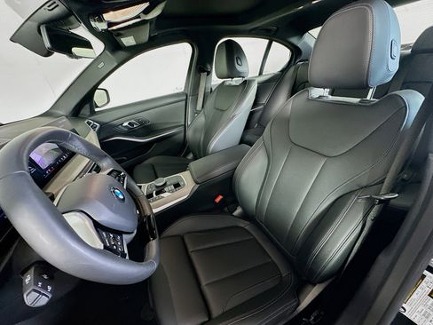 Used 2025 BMW 330i Sedan image 13