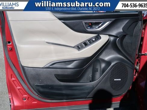 Used 2019 Subaru Forester Limited image 17
