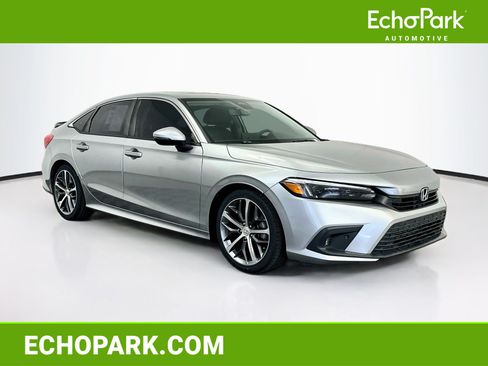 Used 2023 Honda Civic Touring image 1