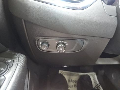 Used 2024 Chevrolet Equinox LT w/ LPO, Floor Liner Package FWD image 27