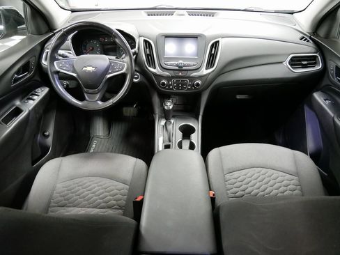 Used 2018 Chevrolet Equinox LT image 17
