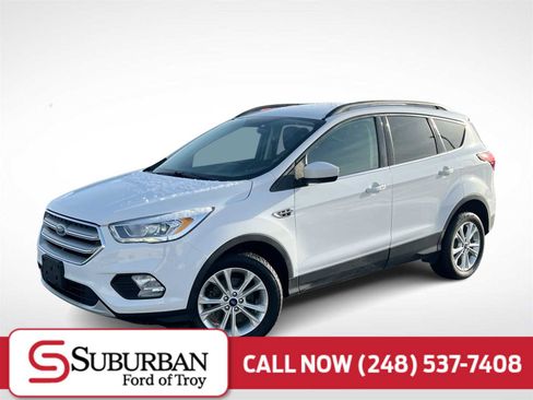 Used 2019 Ford Escape SEL image 1