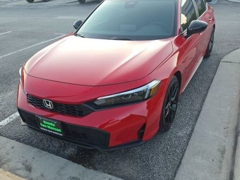 Used 2026 Honda Civic Sport image 4