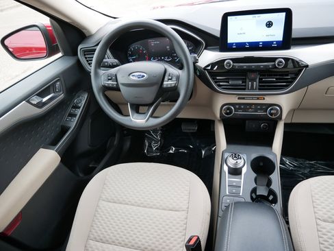 Used 2020 Ford Escape SE AWD/4WD image 9
