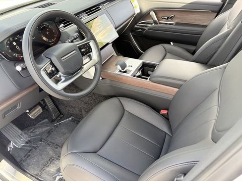 New 2026 Land Rover Range Rover SE AWD/4WD image 5