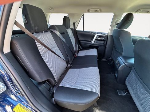 Used 2024 Toyota 4Runner SR5 image 12