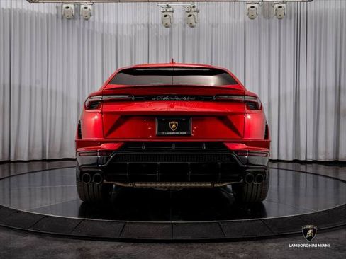 Used 2024 Lamborghini Urus S AWD/4WD image 10