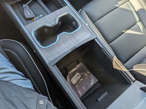 New 2026 GMC Acadia Denali w/ Super Cruise Package AWD/4WD image 17