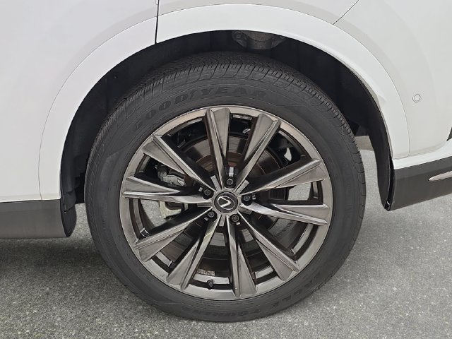 Used 2024 Lexus RX 350 F Sport w/ Convenience Package AWD/4WD image 33