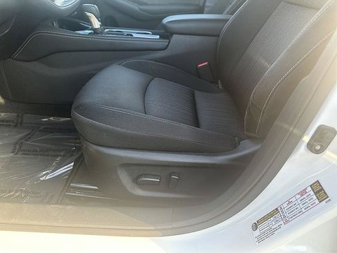 Certified 2023 Nissan Altima 2.5 SV FWD image 14