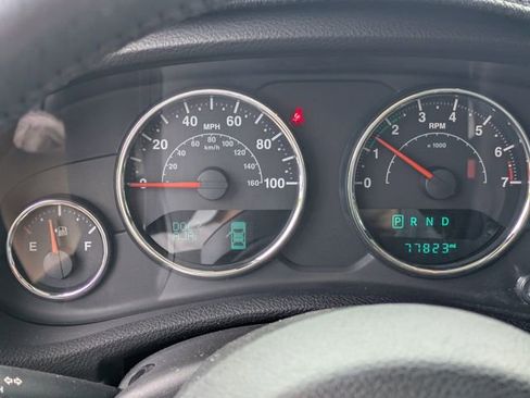 Used 2017 Jeep Wrangler Sport image 23