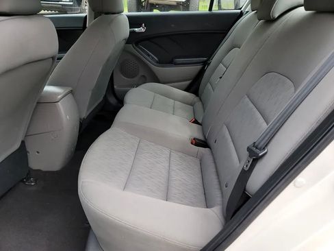 Used 2015 Kia Forte LX FWD image 22
