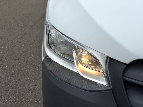 New 2025 Mercedes-Benz Sprinter 2500 image 10