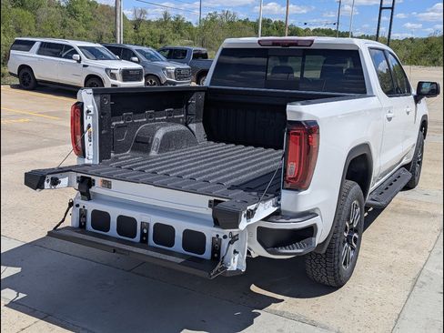 New 2026 GMC Sierra 1500 AT4 w/ AT4 Premium Package AWD/4WD image 13
