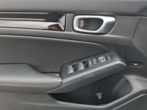 Used 2024 Honda Civic Touring image 13