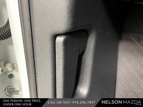 Used 2019 Volkswagen Atlas SE image 28