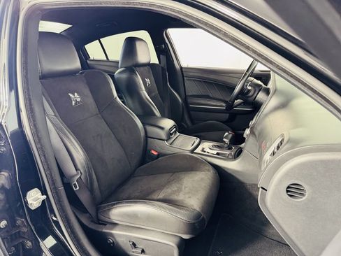 Used 2020 Dodge Charger Scat Pack RWD image 33