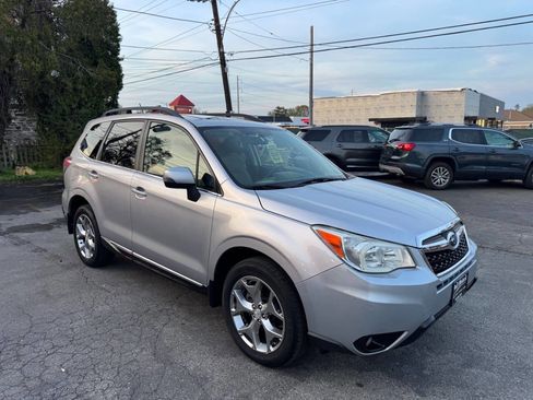 Used 2015 Subaru Forester 2.5i Touring w/ Popular Package #1 image 2