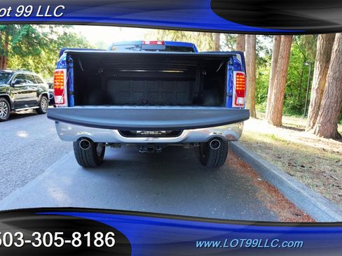 Used 2019 RAM 1500 Laramie w/ Convenience Group AWD/4WD image 32