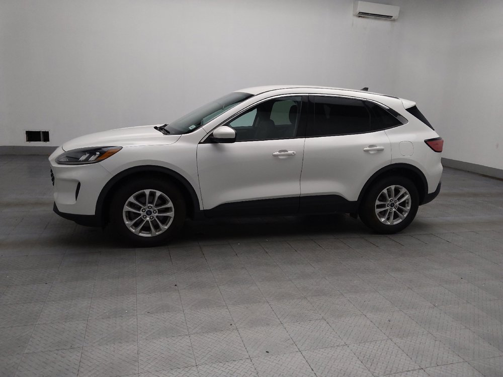 Used 2020 Ford Escape SE FWD image 2