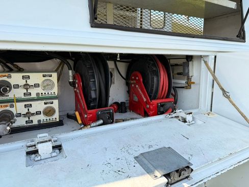 Used 2015 Chevrolet Silverado 3500 W/T image 12