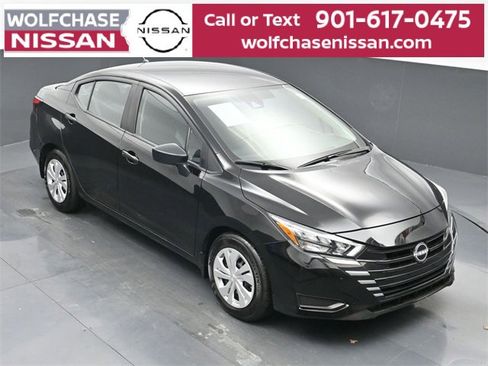 Used 2025 Nissan Versa S w/ Trunk Package image 37