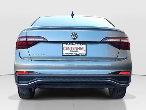 Used 2024 Volkswagen Jetta SE image 6