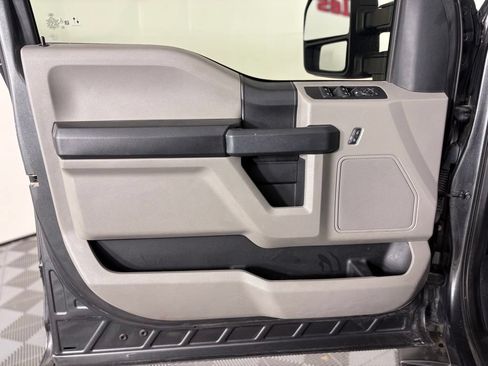 Used 2020 Ford F150 XL w/ Equipment Group 101A Mid AWD/4WD image 13