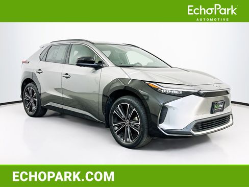 Used 2023 Toyota bZ4X XLE w/ Weather Package image 1