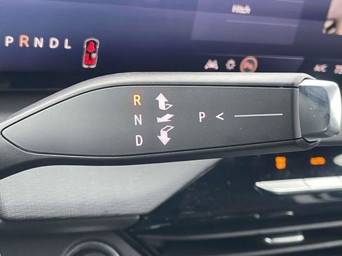 New 2026 Buick Enclave Preferred w/ Power Package FWD image 9