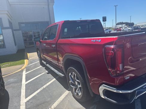 Used 2026 GMC Sierra 1500 SLT w/ SLT Premium Package AWD/4WD image 2