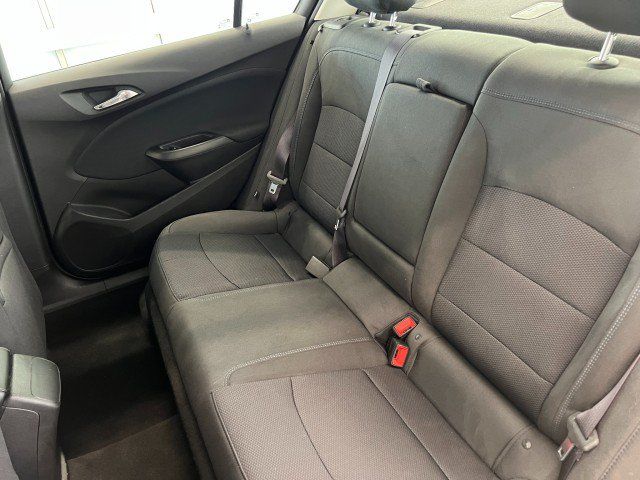Used 2016 Chevrolet Cruze LT FWD image 23
