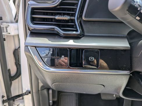 Certified 2023 Kia Sportage EX FWD image 28